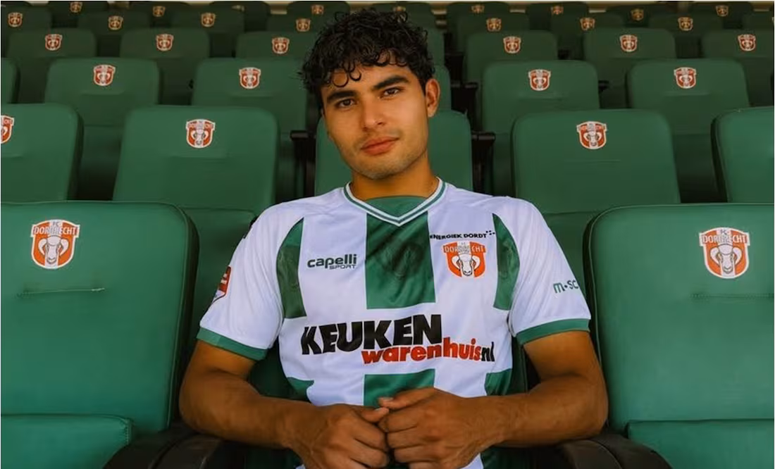 Stephano Carrillo fue presentado como nuevo refuerzo del FC Dordrecht; buscará mejorar su adaptación en Europa