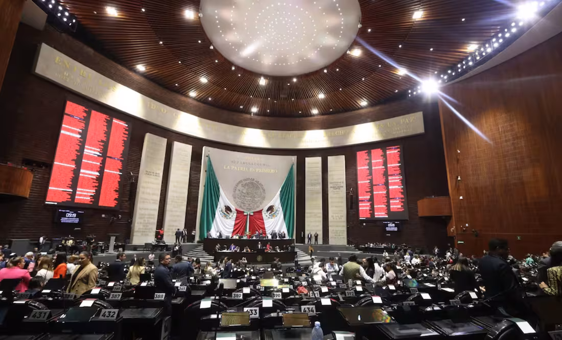 Diputados modifican reforma a Ley Aduanera; amplían plazo de patente de agentes aduanales hasta 40 años