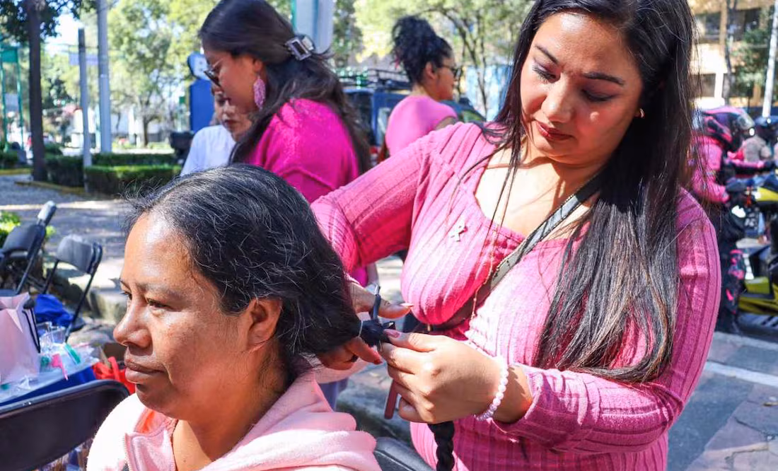 Realizan «Tapatón y Trenzatón» en la alcaldía Benito Juárez; concientizan sobre el cáncer de mama