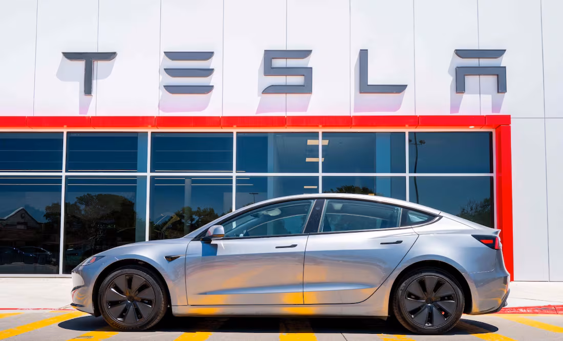 Ventas de Tesla suben 7% en tercer trimestre y superan las expectativas